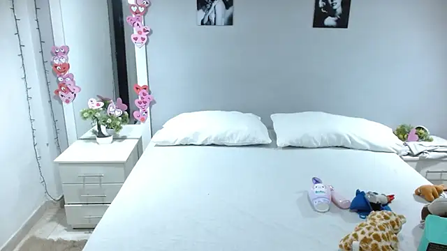 Snapshot of Kimandyuk chatting on 12, 3, 2025 Kimandyuk online show from 12, 3, 2025