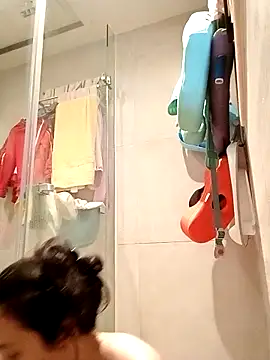 Snapshot of doggiepossession chatting on 7, 3, 2025 doggiepossession online show from 7, 3, 2025