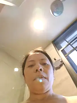 Snapshot of doggiepossession chatting on 29, 11, 2025 doggiepossession online show from 29, 11, 2025