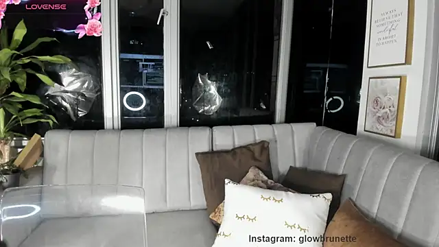 Snapshot of Megan_Lim chatting on 5, 2, 2025 Megan Lim online show from 5, 2, 2025