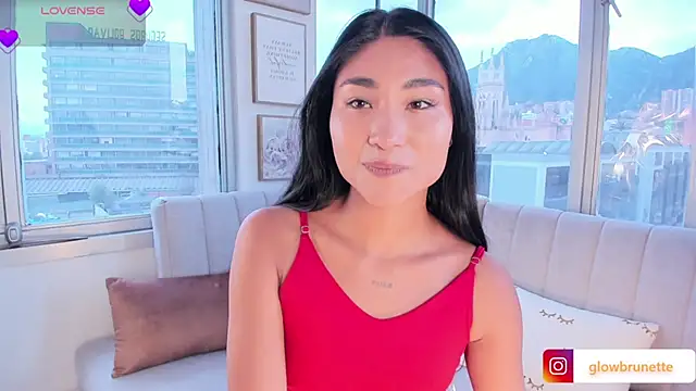 Snapshot of Megan_Lim chatting on 13, 2, 2025 Megan Lim online show from 13, 2, 2025