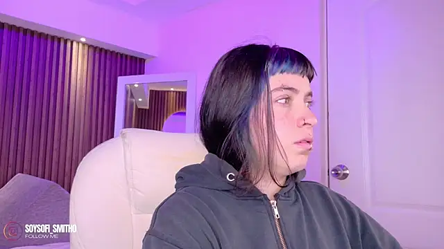 Lucy Smith2 online show from 8, 4, 2026