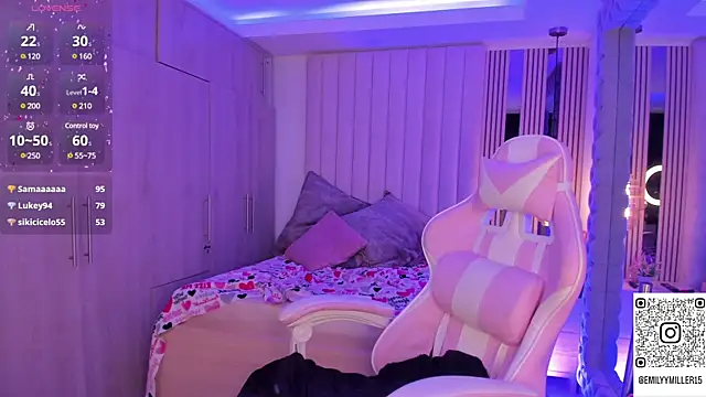 Emilyymilleer  online show from 16, 1, 2025