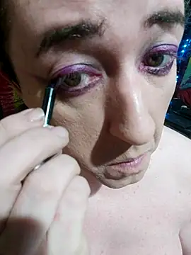 Snapshot of Boo-boo_kittyfux chatting on 3, 11, 2025 Boo-boo kittyfux online show from 3, 11, 2025