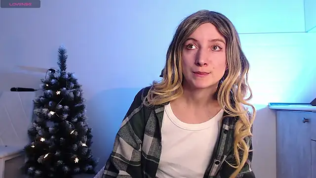 Eva Hailey  online show from 17, 12, 2024