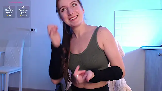 Eva Hailey  online show from 4, 3, 2025