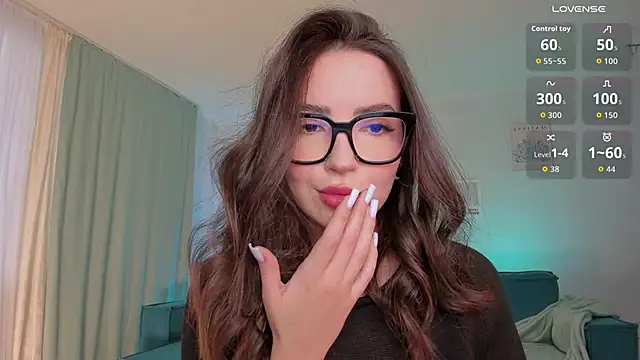 Snapshot of Oh_My_Dianee chatting on 19, 3, 2026 Oh My Dianee online show from 19, 3, 2026