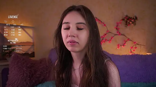 GillianDowdey online show from 14, 4, 2026