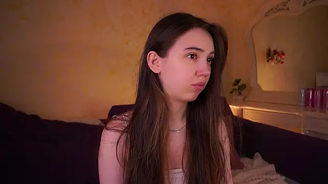 Snapshot of GillianDowdey chatting on 15, 7, 2026 GillianDowdey online show from 15, 7, 2026