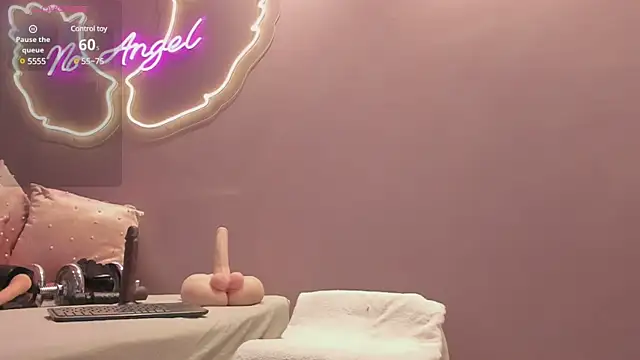 Snapshot of Ninna_monroe_ chatting on 19, 12, 2024 Ninna monroe online show from 19, 12, 2024