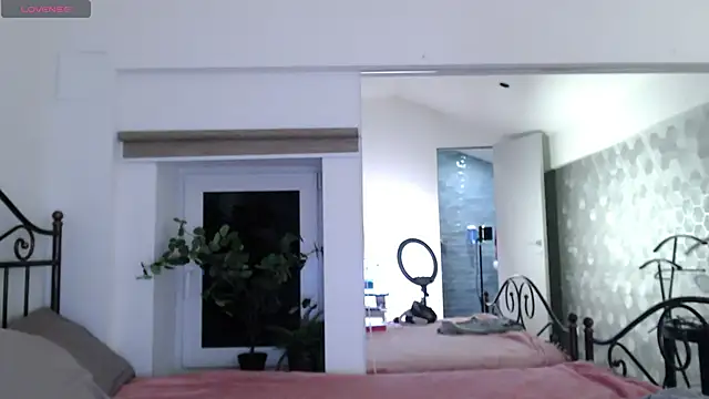 Snapshot of ElizaMayers chatting on 24, 2, 2026 ElizaMayers online show from 24, 2, 2026