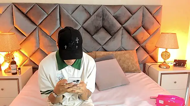 Snapshot of Buda_and_Cataleya_ chatting on 26, 2, 2026 Buda and Cataleya online show from 26, 2, 2026