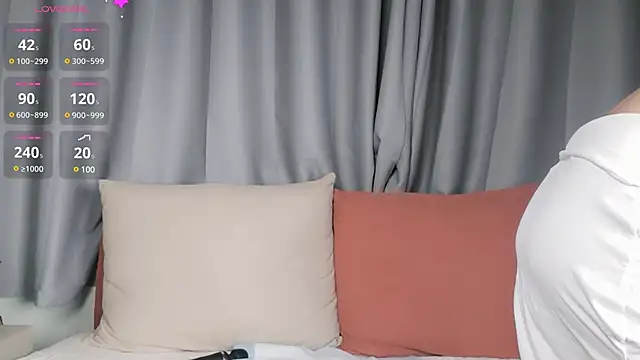 Snapshot of Youth3_ chatting on 21, 2, 2025 Youth3  online show from 21, 2, 2025