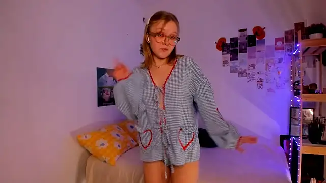 Snapshot of leazy_peazy chatting on 27, 11, 2025 leazy peazy online show from 27, 11, 2025