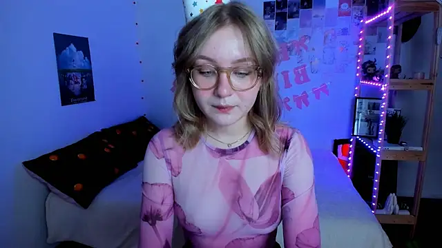 Snapshot of leazy_peazy chatting on 17, 12, 2025 leazy peazy online show from 17, 12, 2025