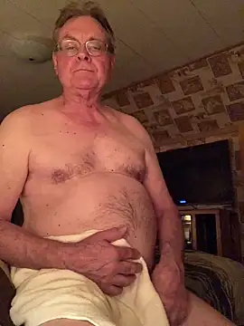 Snapshot of Tonybaloney1972 chatting on 18, 4, 2026 Tonybaloney1972 online show from 18, 4, 2026