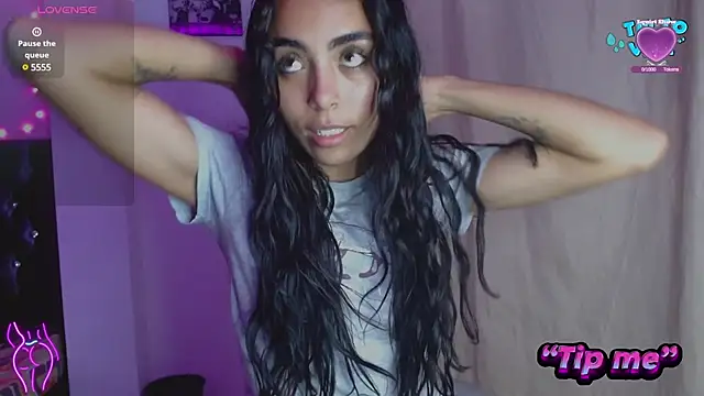 AntonellaAndNoah online show from 13, 12, 2024