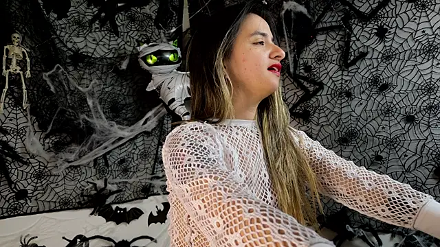 Snapshot of julietta___jackson chatting on 24, 10, 2025 julietta jackson online show from 24, 10, 2025