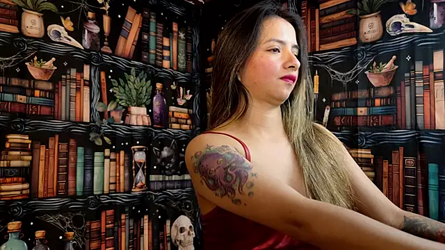 Snapshot of julietta___jackson chatting on 26, 11, 2025 julietta jackson online show from 26, 11, 2025