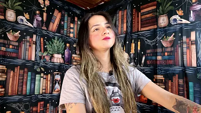 Snapshot of julietta___jackson chatting on 27, 2, 2026 julietta jackson online show from 27, 2, 2026