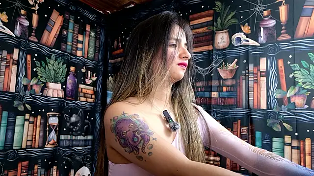 Snapshot of julietta___jackson chatting on 7, 3, 2026 julietta jackson online show from 7, 3, 2026