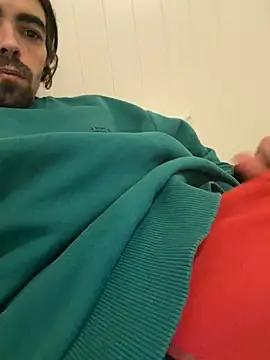 Snapshot of wolfwhite95 chatting on 24, 2, 2026 wolfwhite95 online show from 24, 2, 2026