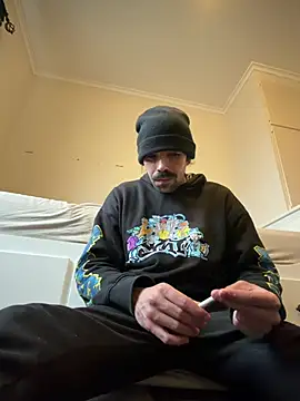 Snapshot of wolfwhite95 chatting on 1, 5, 2026 wolfwhite95 online show from 1, 5, 2026