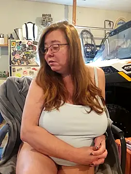 Snapshot of MsShelby40 chatting on 30, 10, 2025 MsShelby40 online show from 30, 10, 2025