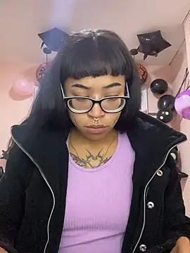 Violetta Suky online show from 28, 10, 2025