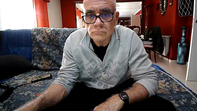 Snapshot of maduroguapo chatting on 22, 4, 2026 maduroguapo online show from 22, 4, 2026