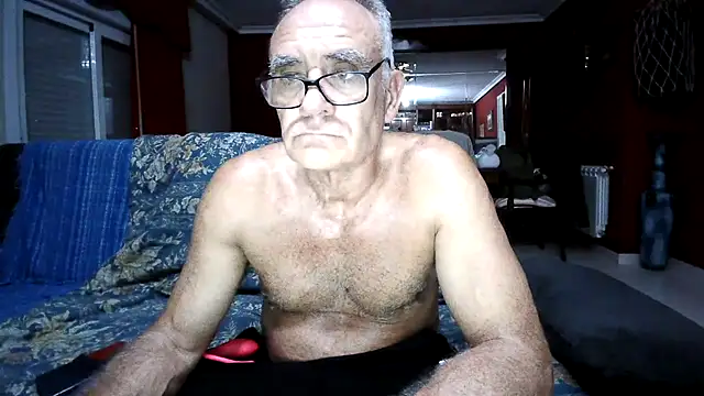 Snapshot of maduroguapo chatting on 26, 4, 2026 maduroguapo online show from 26, 4, 2026