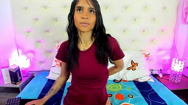 sophie pariss online show from 9, 2, 2025