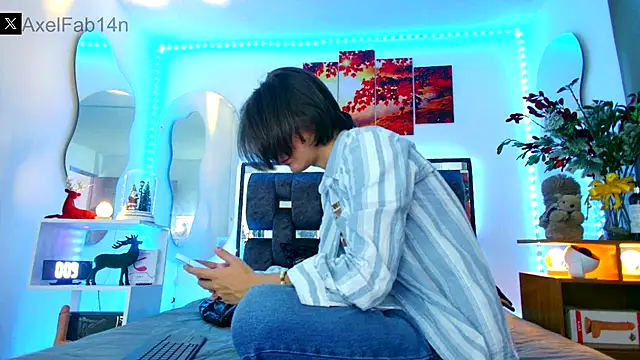 Snapshot of Alex_and_Fabian chatting on 24, 12, 2024 Alex and Fabian online show from 24, 12, 2024