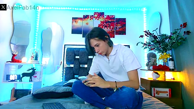 Snapshot of Alex_and_Fabian chatting on 25, 12, 2024 Alex and Fabian online show from 25, 12, 2024