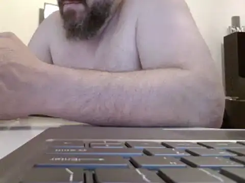 Snapshot of FROL83 chatting on 19, 5, 2026 FROL83 online show from 19, 5, 2026