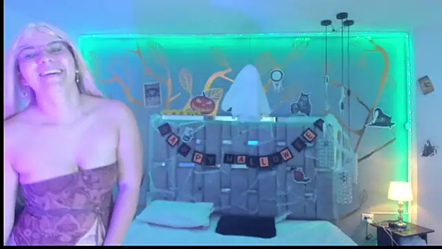 AlessiaDouce online show from 31, 10, 2025