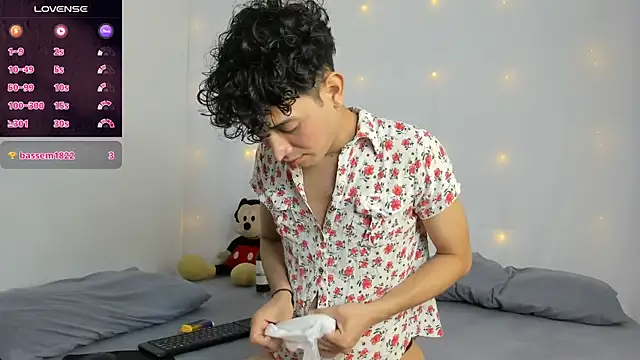 Benjamin Buster online show from 12, 12, 2024