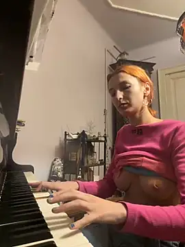 Snapshot of IngridMayer chatting on 1, 1, 2025 IngridMayer online show from 1, 1, 2025