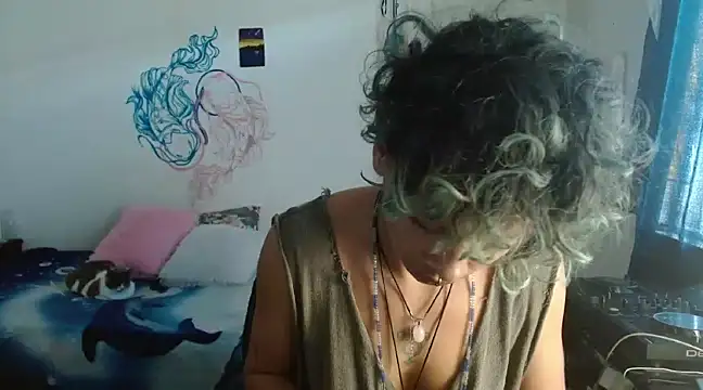 Snapshot of fenixmfx19 chatting on 20, 12, 2024 fenixmfx19 online show from 20, 12, 2024