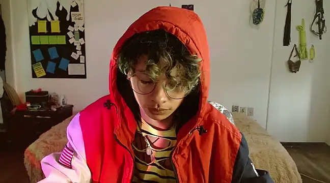 Snapshot of fenixmfx19 chatting on 14, 1, 2025 fenixmfx19 online show from 14, 1, 2025