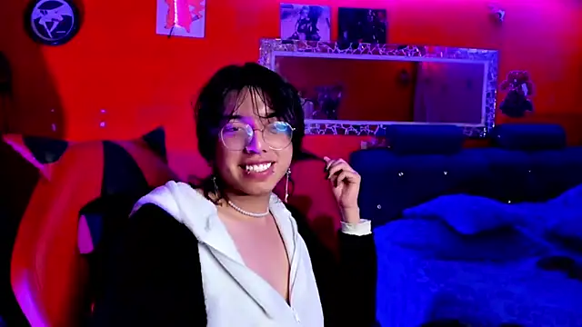 Snapshot of AnggelONfiree chatting on 19, 1, 2025 AnggelONfiree online show from 19, 1, 2025