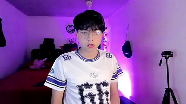 Snapshot of AnggelONfiree chatting on 17, 1, 2026 AnggelONfiree online show from 17, 1, 2026