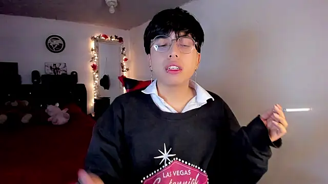 Snapshot of AnggelONfiree chatting on 3, 2, 2026 AnggelONfiree online show from 3, 2, 2026