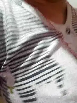 Snapshot of NepaliHotty chatting on 5, 11, 2025 NepaliHotty online show from 5, 11, 2025