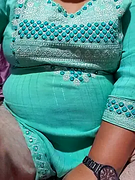 Snapshot of NepaliHotty chatting on 18, 2, 2026 NepaliHotty online show from 18, 2, 2026