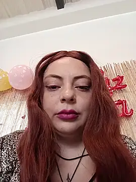 Snapshot of madelaine- chatting on 20, 5, 2026 madelaine- online show from 20, 5, 2026