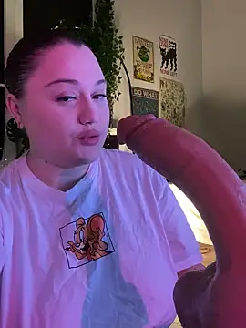 DaisyBooom online show from 9, 1, 2025