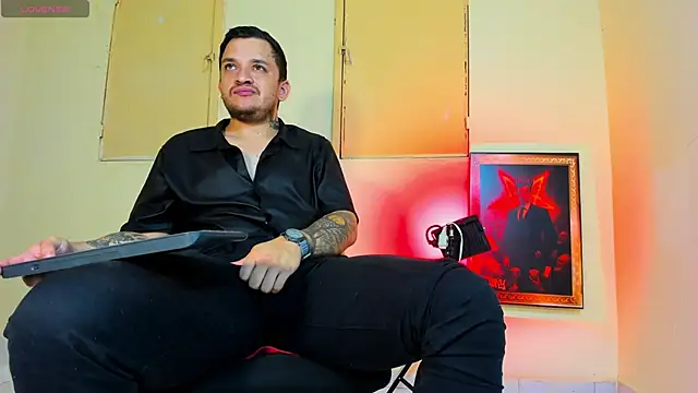 Snapshot of tony_landri chatting on 20, 3, 2026 tony landri online show from 20, 3, 2026