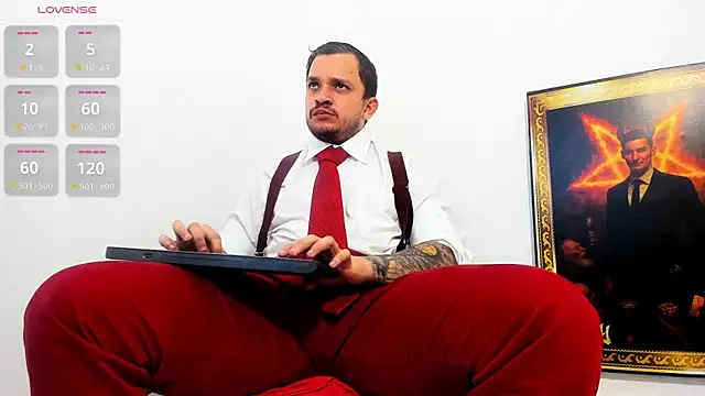 Snapshot of tony_landri chatting on 4, 4, 2026 tony landri online show from 4, 4, 2026