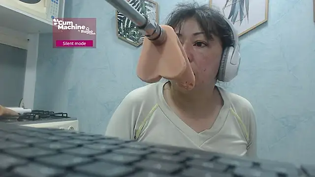 Drool Sucker online show from 17, 4, 2026